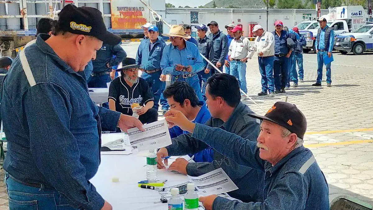 Trabajadores de Gas 1 legitiman su Contrato Colectivo de Trabajo